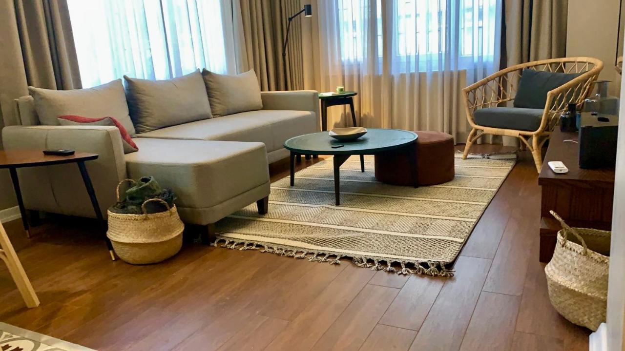 Apartamento Superior Refurbished Flat In The Heart Of Estambul Exterior foto
